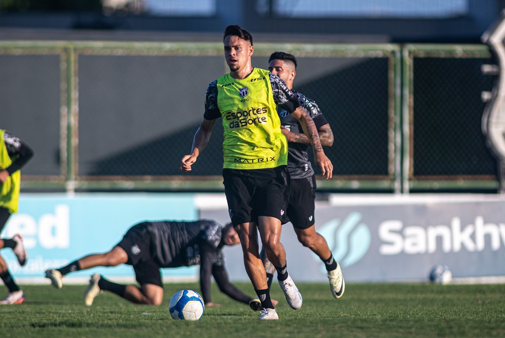 Ceará faz treino tático visando o próximo jogo no Brasileiro