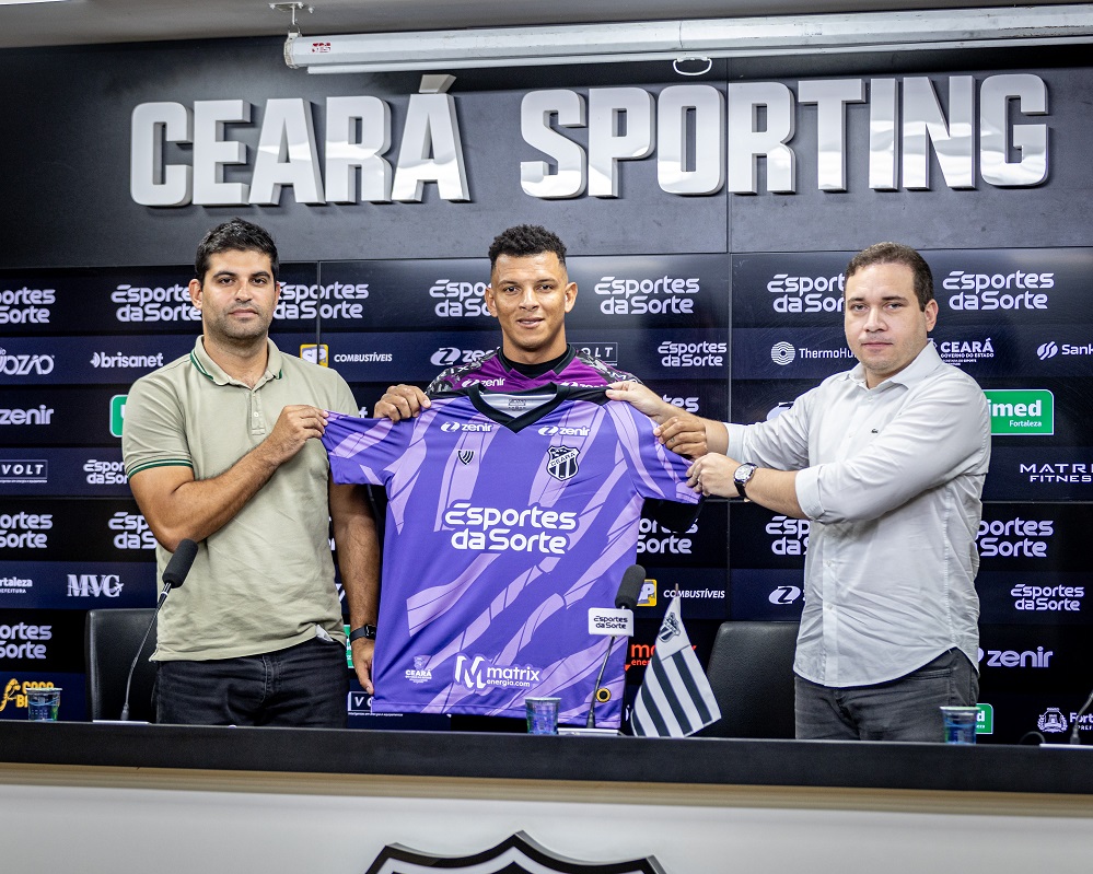 Último reforço do Ceará na temporada, Luiz Daniel é apresentado oficialmente