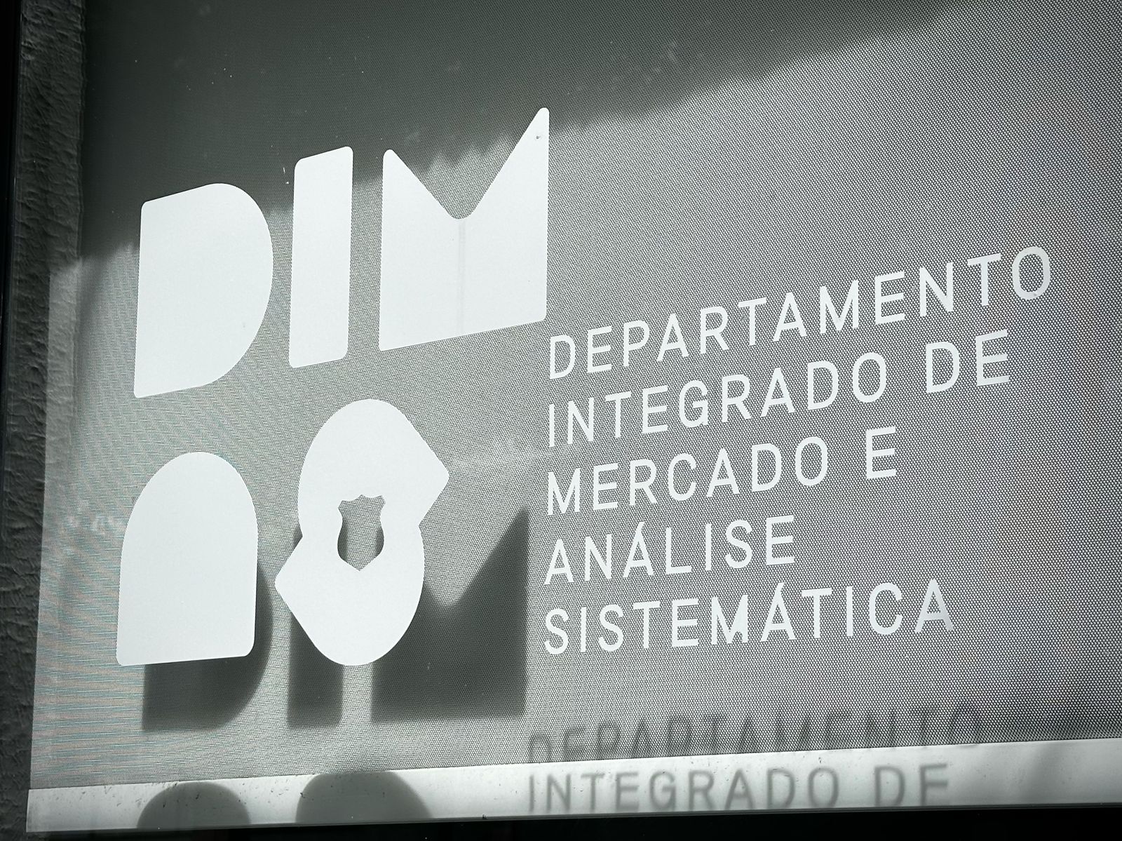 DIMAS: Jornalista europeu destaca setor de análise de desempenho e mercado do Ceará