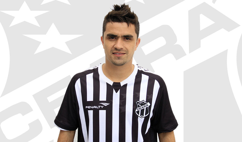 Meio-campista Dinélson é o novo reforço do Mais Querido