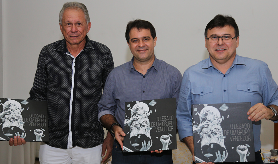 Evandro Leitão é homenageado pelo Conselho Deliberativo do Ceará