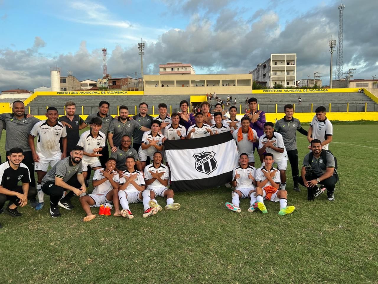 Sub-17: Em Mombaça, Ceará vence FC Acopiara por 3 a 0 pelo Campeonato Cearense
