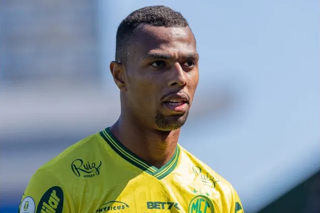 Após acertar sua chegada ao Ceará, Luiz Otávio afirma: “Estou muito empenhado em contribuir”