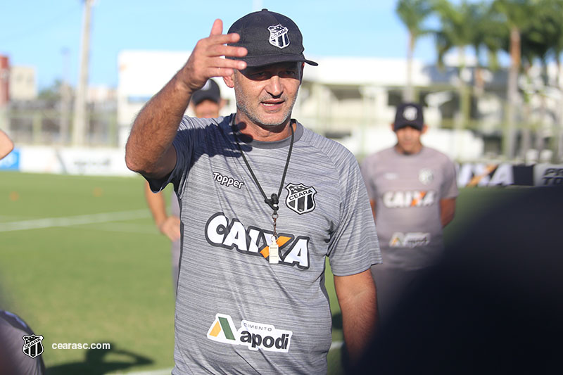 Em Porangabuçu, Vovô se reapresenta e inicia trabalhos para duelo contra o Atlético/MG