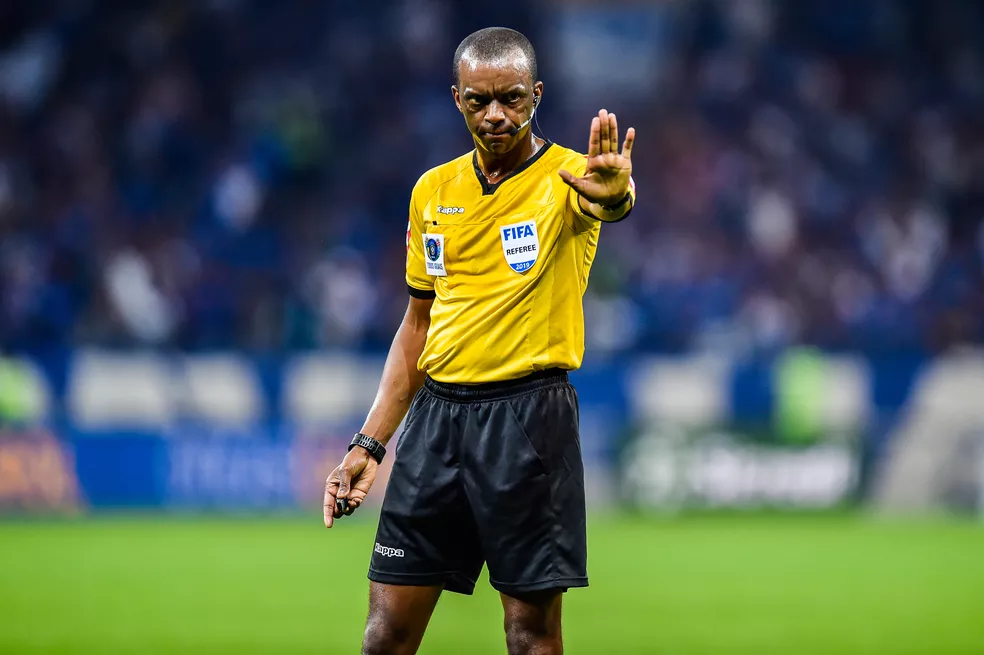 No Rio de Janeiro, Luiz Flávio de Oliveira apitará Fluminense x Ceará