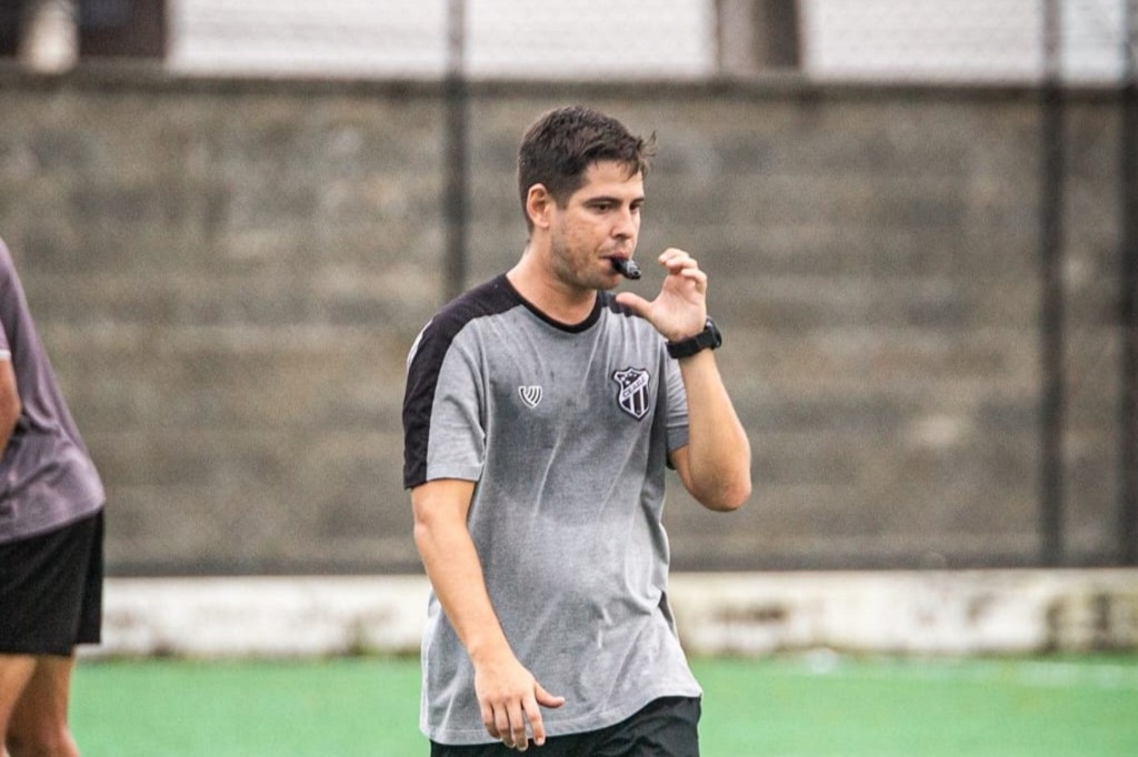Mateus Oliveira é o novo técnico do Sub-16 do Ceará e declara estar realizado: “Muito feliz em estar aqui”