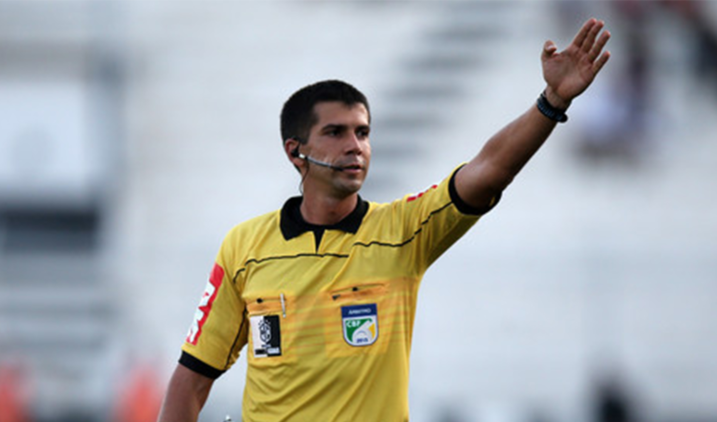 Bruno Arleu apitará a partida entre Luverdense e Ceará