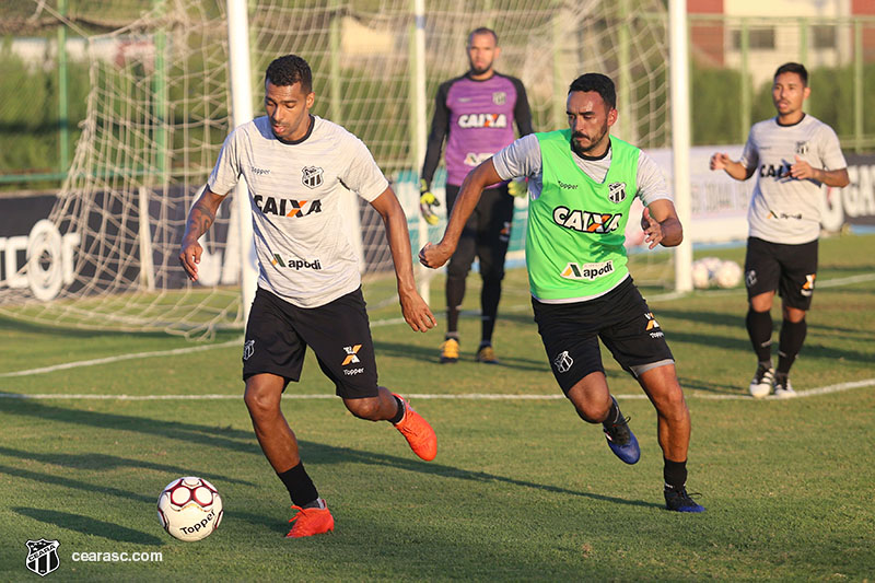 Elenco alvinegro se reapresenta em Porangabuçu