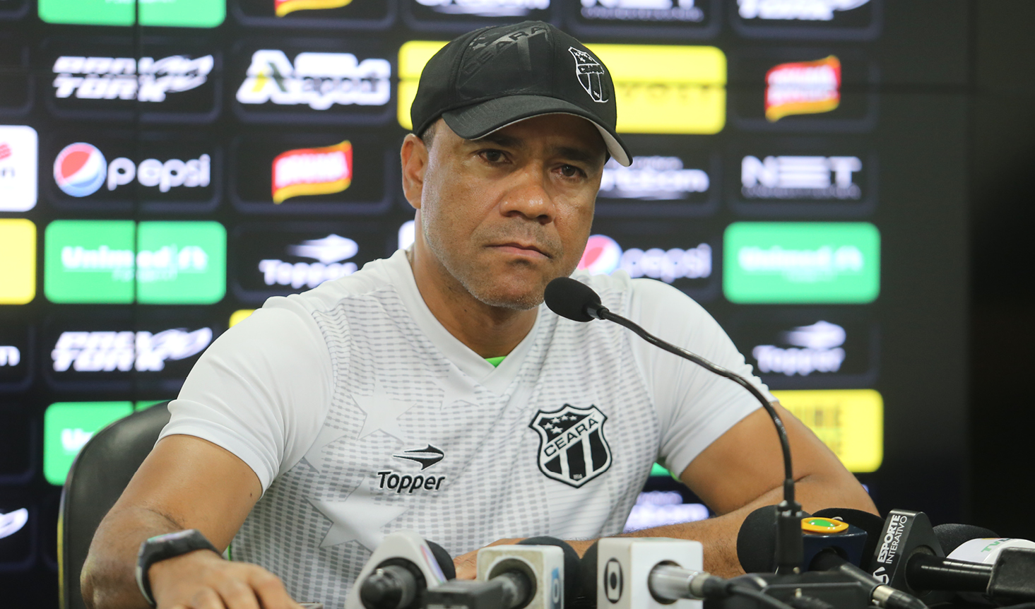 Sérgio Soares agradece ao torcedor, diretoria e anuncia saída do Ceará