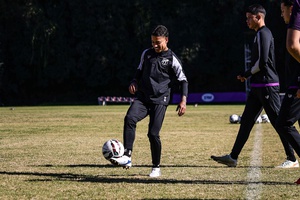 Antes do duelo com o Juventude, Ceará realiza treino de apronto em Caxias do Sul
