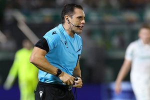 João Vitor Gobi (SP) apita Criciúma x Ceará pela 13ª rodada da Série B