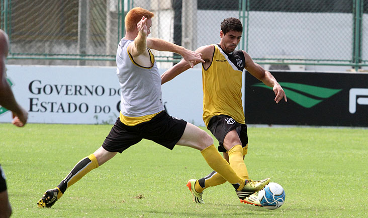 Com treinos técnicos e táticos, elenco encerrou seus preparativos