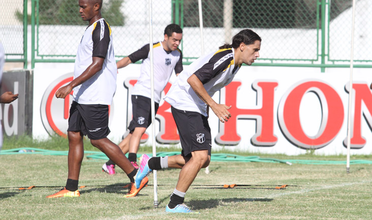 Grupo alvinegro participou de um treino físico nesta manhã
