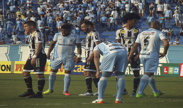 Vozão sai na frente e Londrina empata de pênalti no Estádio do Café