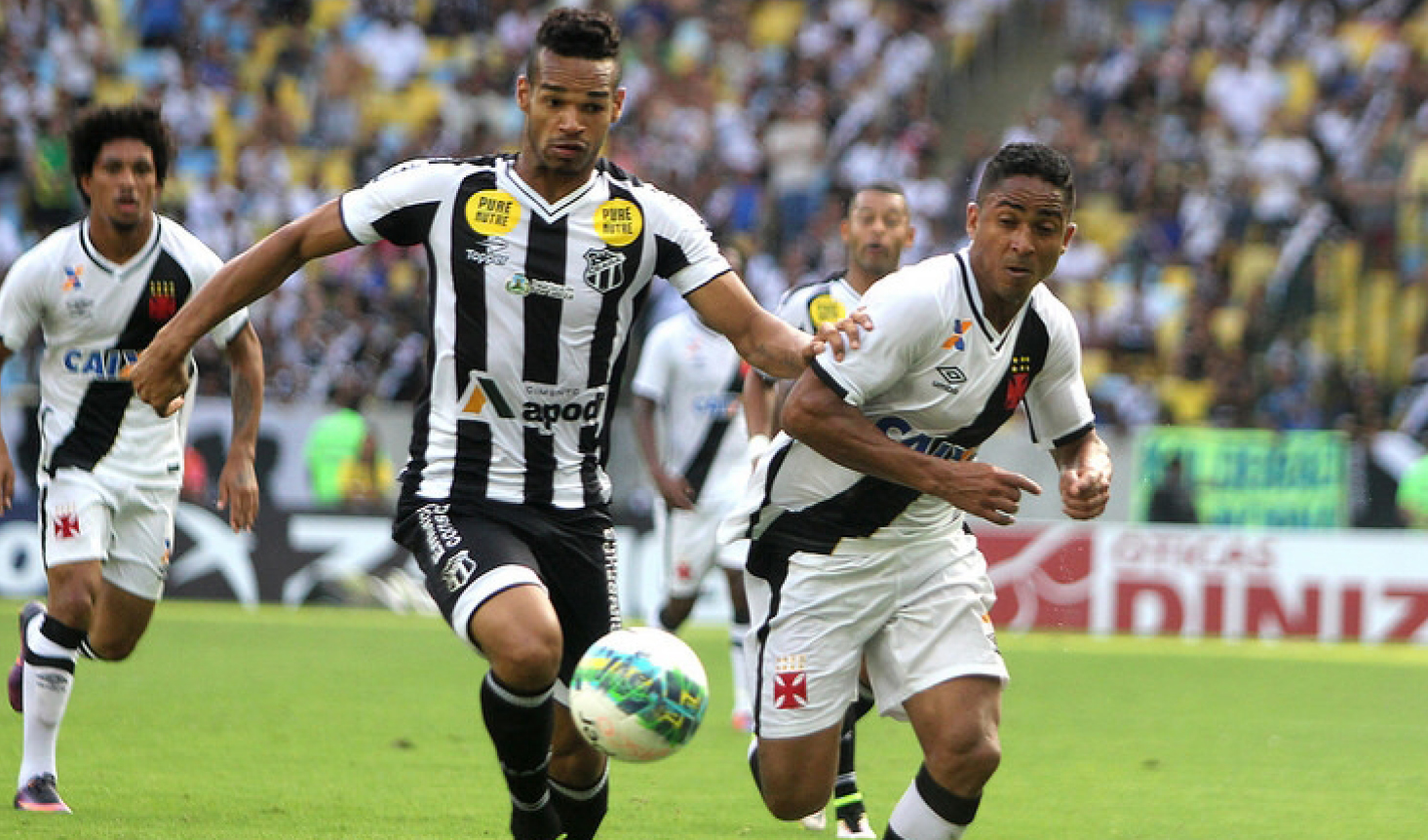 No Maracanã, Ceará sai na frente com Eduardo, mas sofre virada no segundo tempo