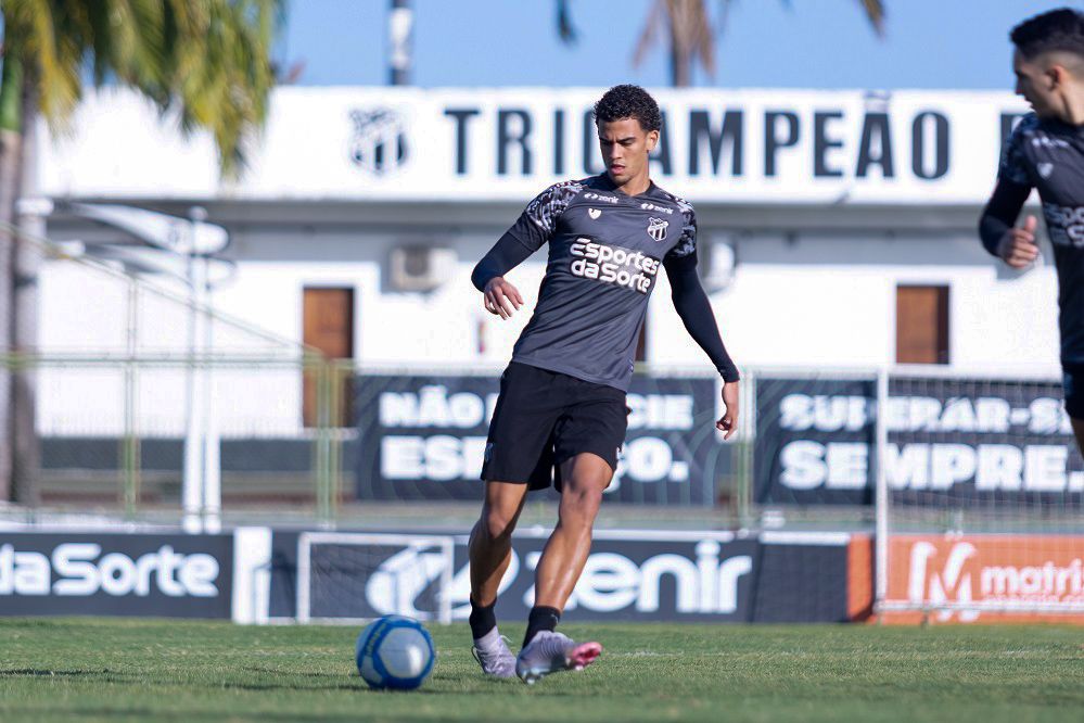 Ceará se reapresenta e faz o primeiro treino para enfrentar o Brusque/SC