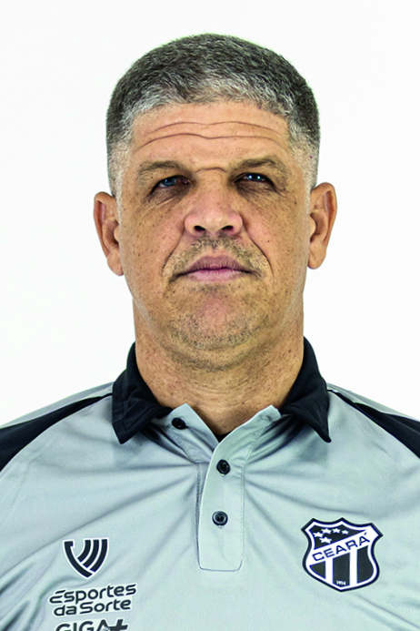 Saiba mais sobre: Everaldo Gonçalves Santana  